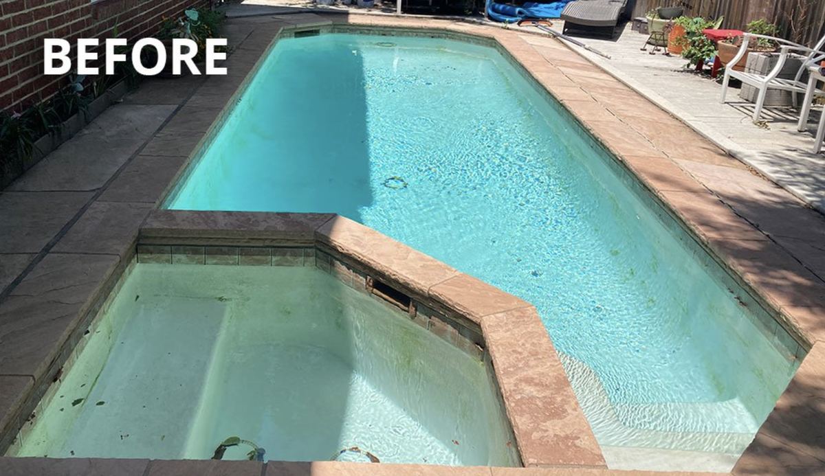 Stained pool and spa before an acid wash by Orange Tree Pool Service in Deer Valley
